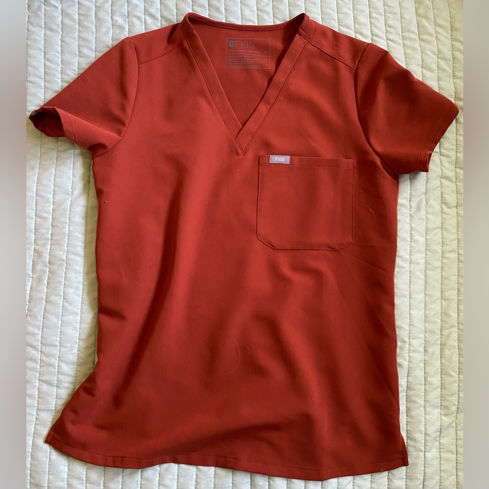 FIGS Burnt orange scrub top